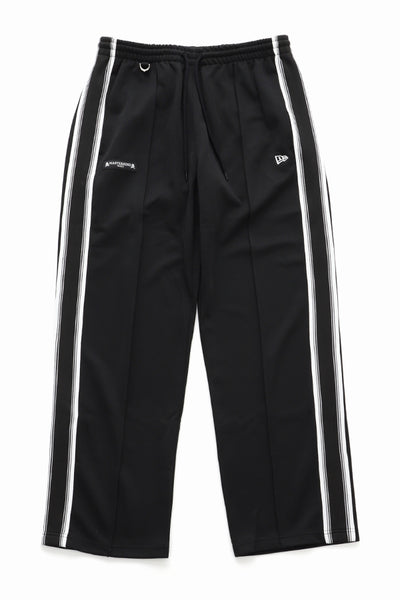 NEW ERA PERFORMANCE × MASTERMIND WORLD TRACK PANTS – MASTERMIND