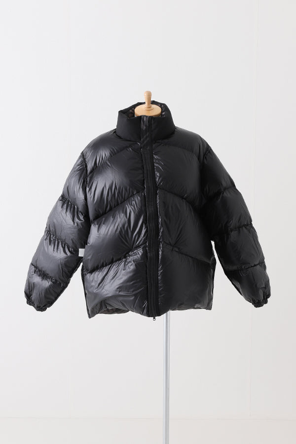シ*ン様 Rocky Mountain Featherbed Co. ダウンベス Rocky Mountain Featherbed × MASTERMIND WORLD STAND PARKA
