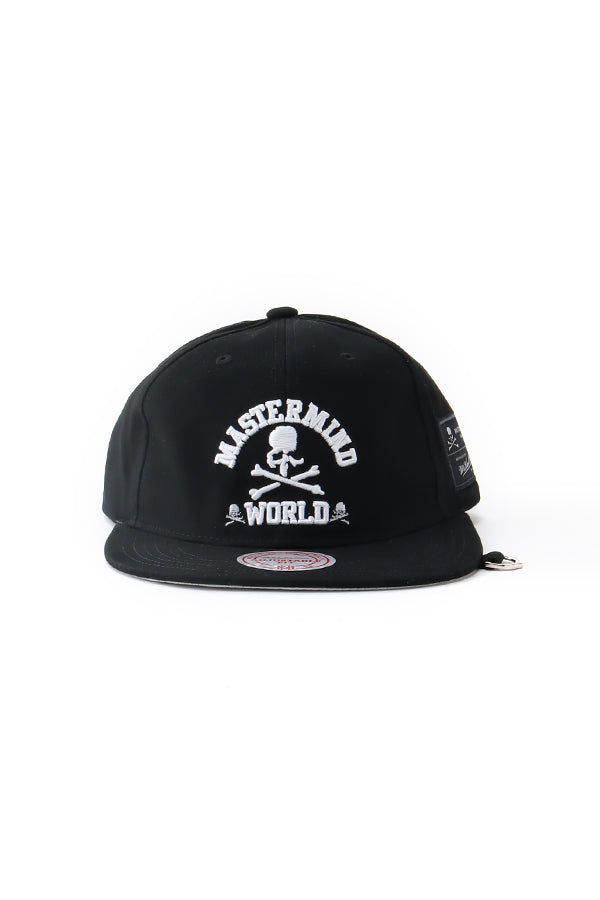 Mitchell & Ness × MASTERMIND WORLD DEAD STOCK STRAPBACK