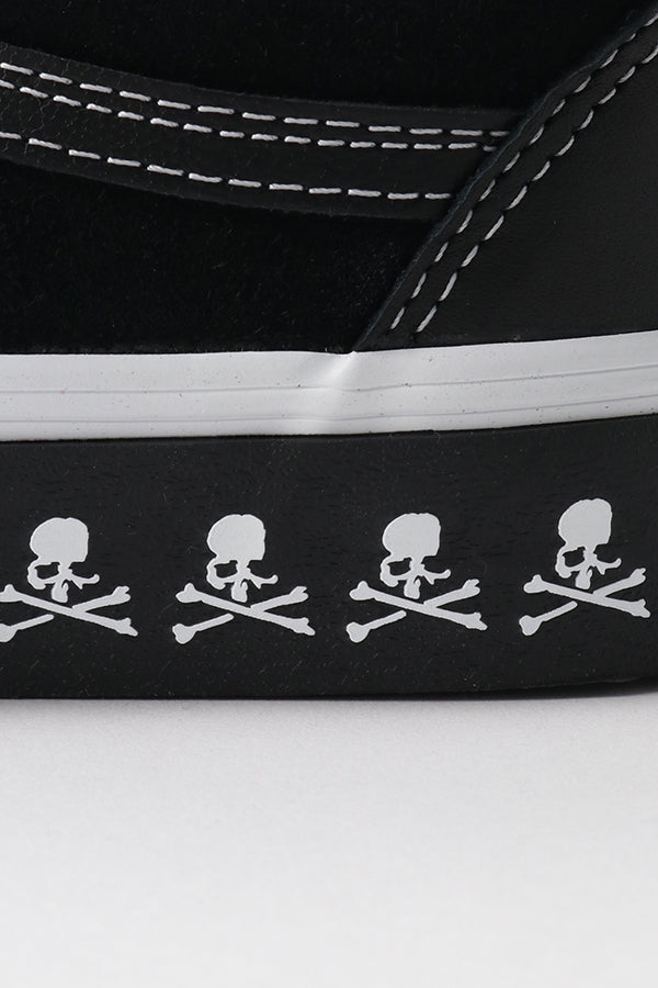 VAULT BY VANS × MASTERMIND WORLD OLD SKOOL VLT LX – MASTERMIND